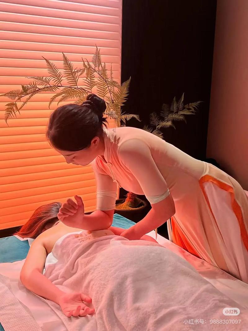 美女老师隐私操的相关介绍
