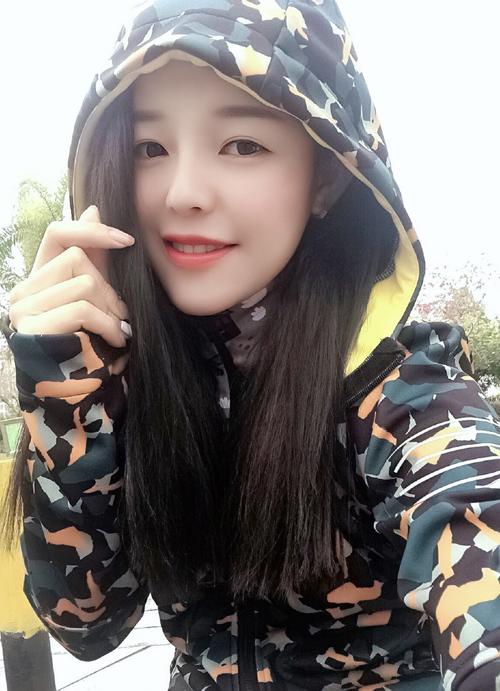 巨茎与美艳人妻秘书小说的相关介绍