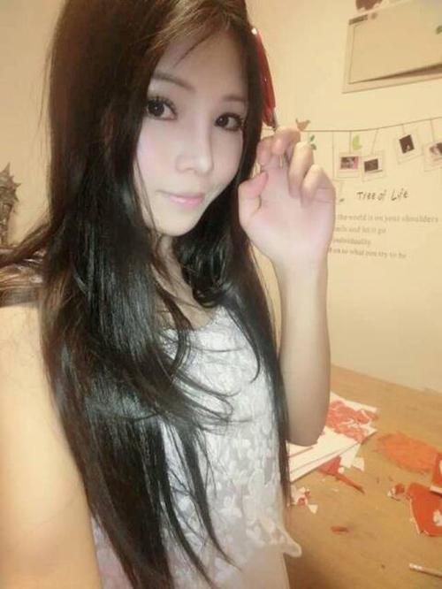 绿帽人妻(高h np)的相关介绍