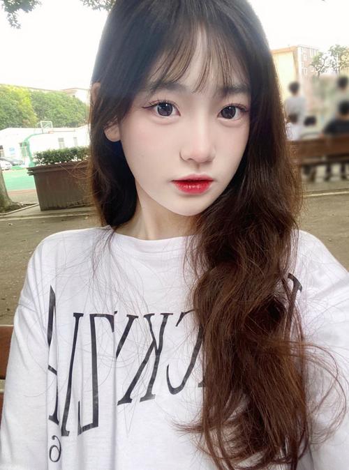 日韩欧美亚洲国产一区二区的相关介绍