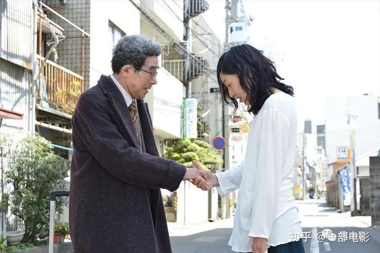 女性私处分泌物发黄的相关介绍