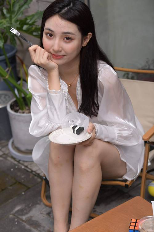 我与隔壁熟妇的性事2的相关介绍