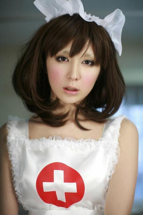 美女老师被猛操的相关介绍