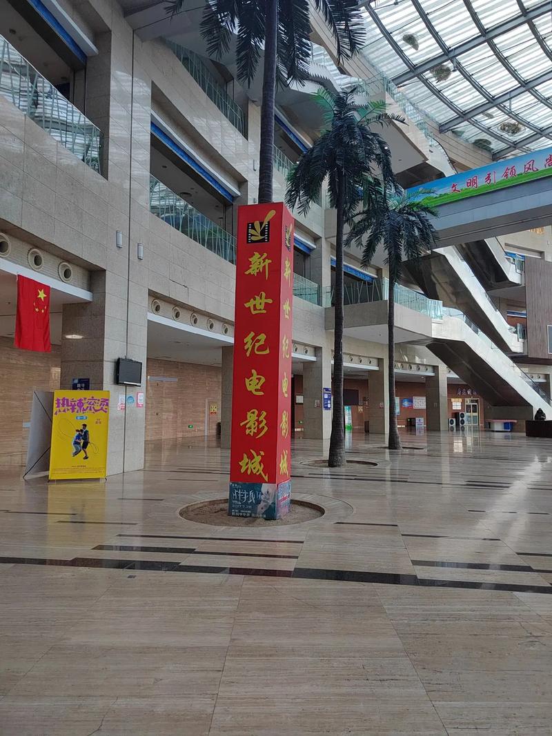 美女被各种姿势操舒服的相关介绍