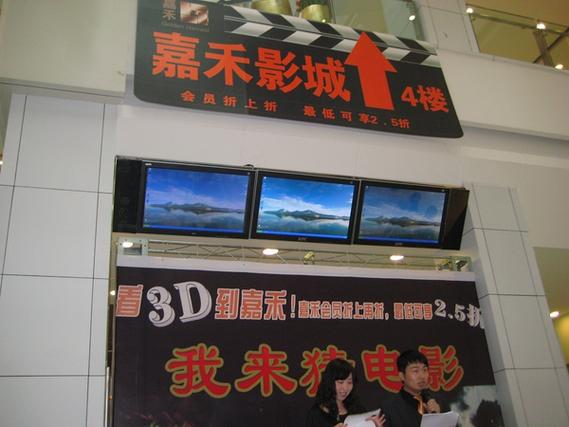亚洲少妇一区二区在线的相关介绍