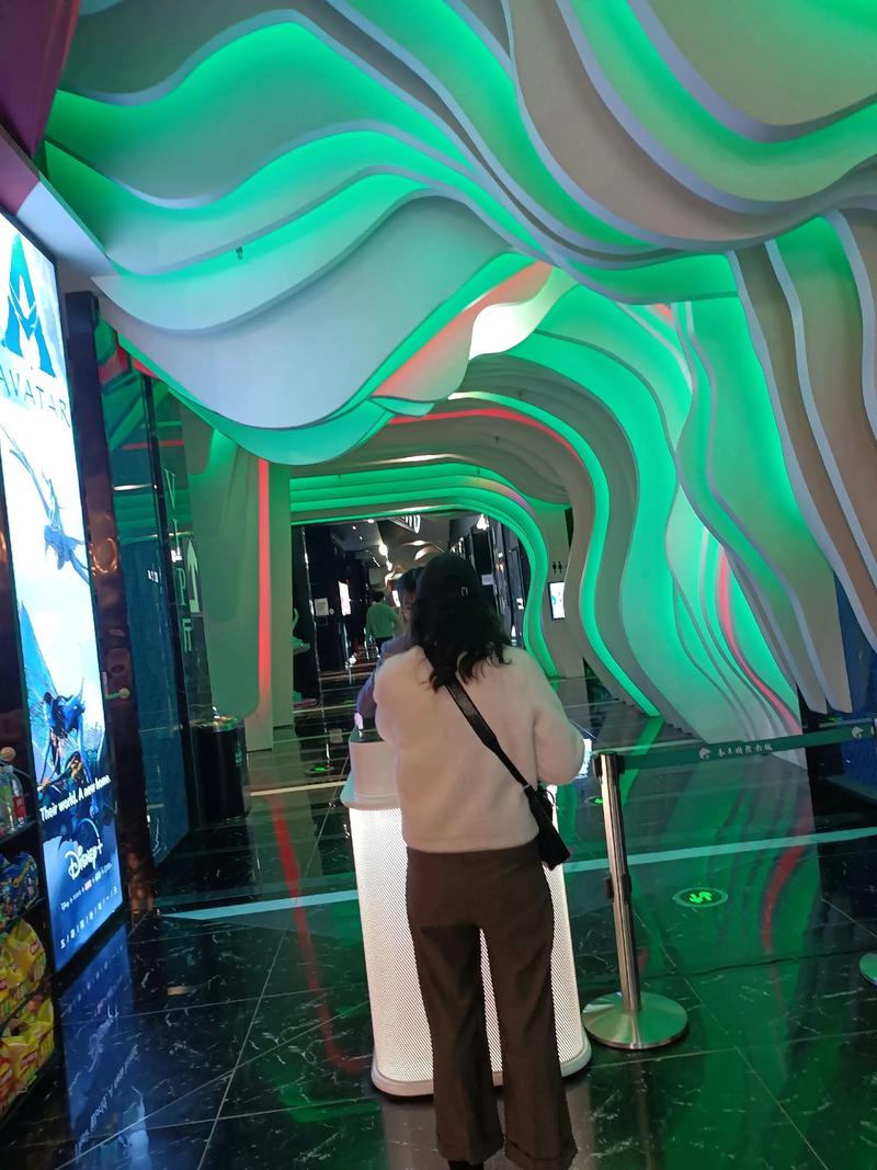 狂操性感老师的相关介绍