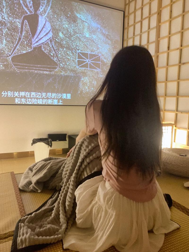 一边做一边爱一边摸的相关介绍