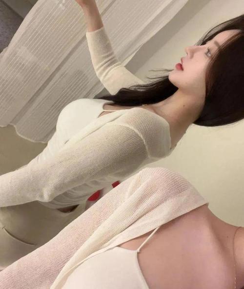 操美女操出白浆视频的相关介绍