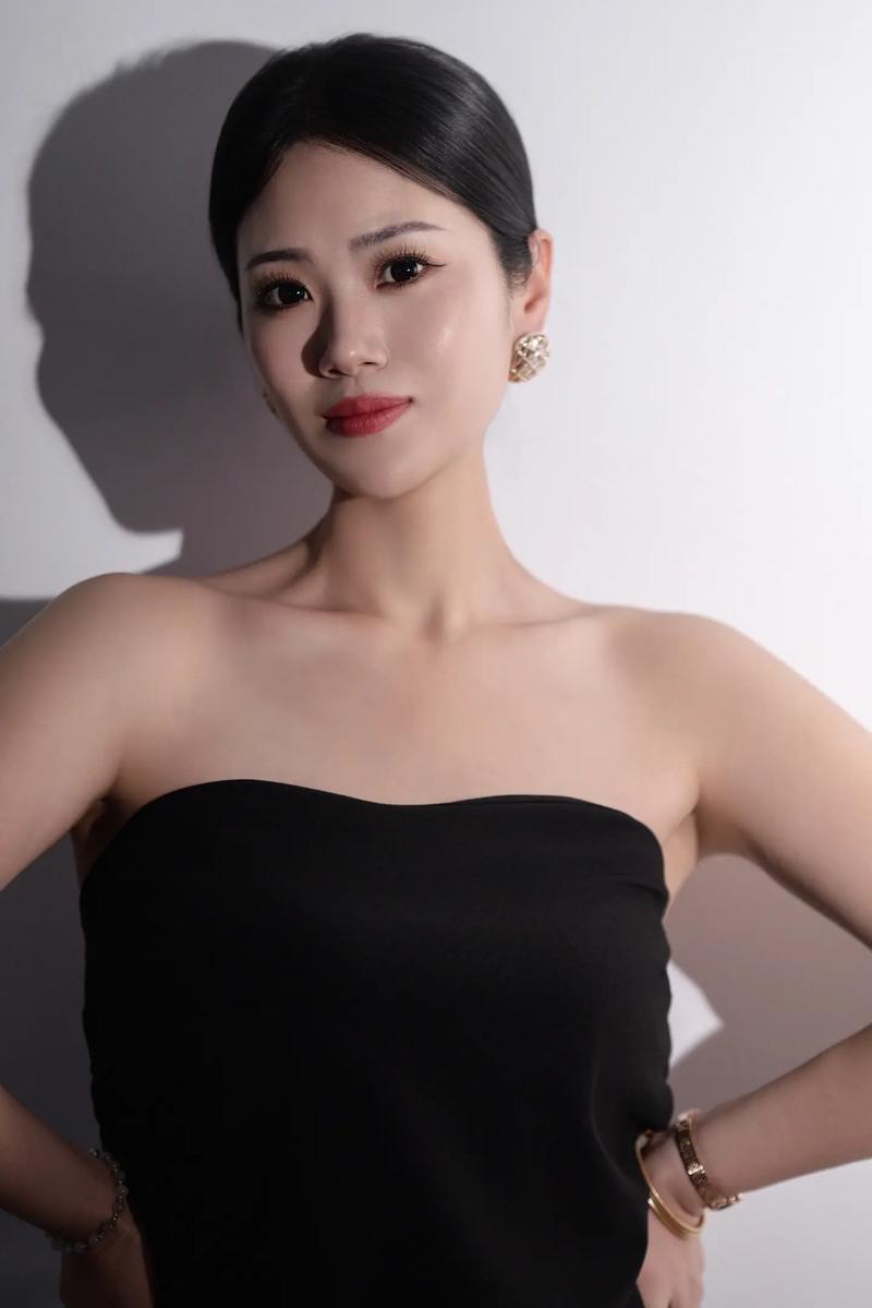 人妻啪啪人妻系列的相关介绍