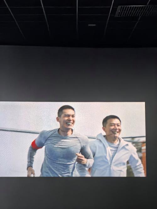 女生下面分泌物是黄色的的相关介绍