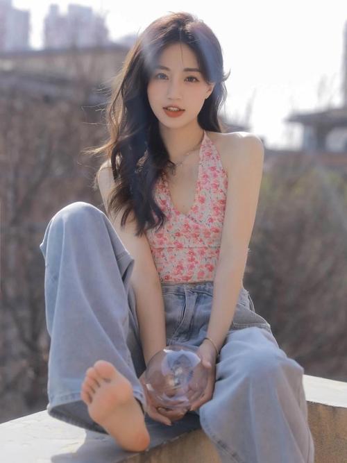 亚洲精品av在线观看喷水少妇的相关介绍