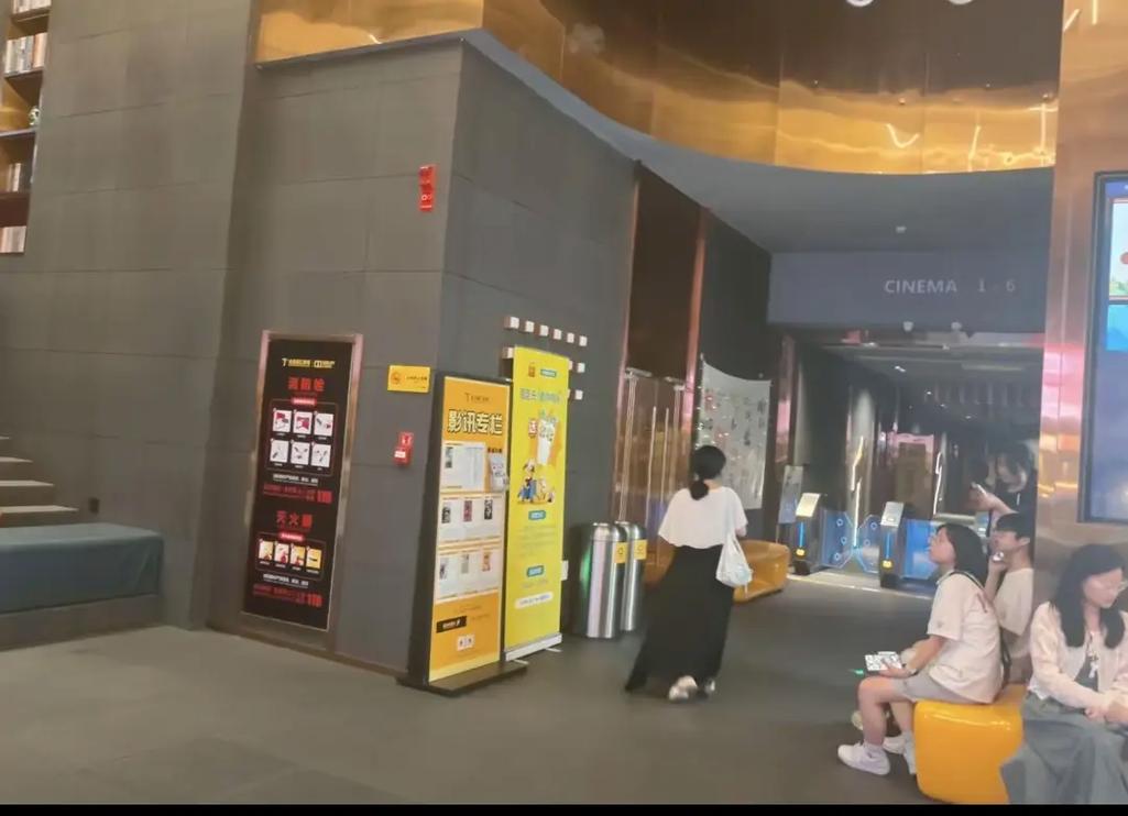 (毛片基地)的相关介绍